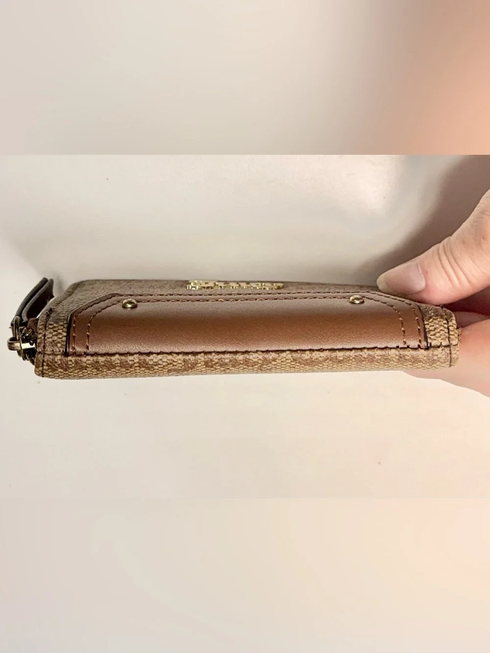 Juicy Couture Brown and Gold Zip Card Wallet - Like New